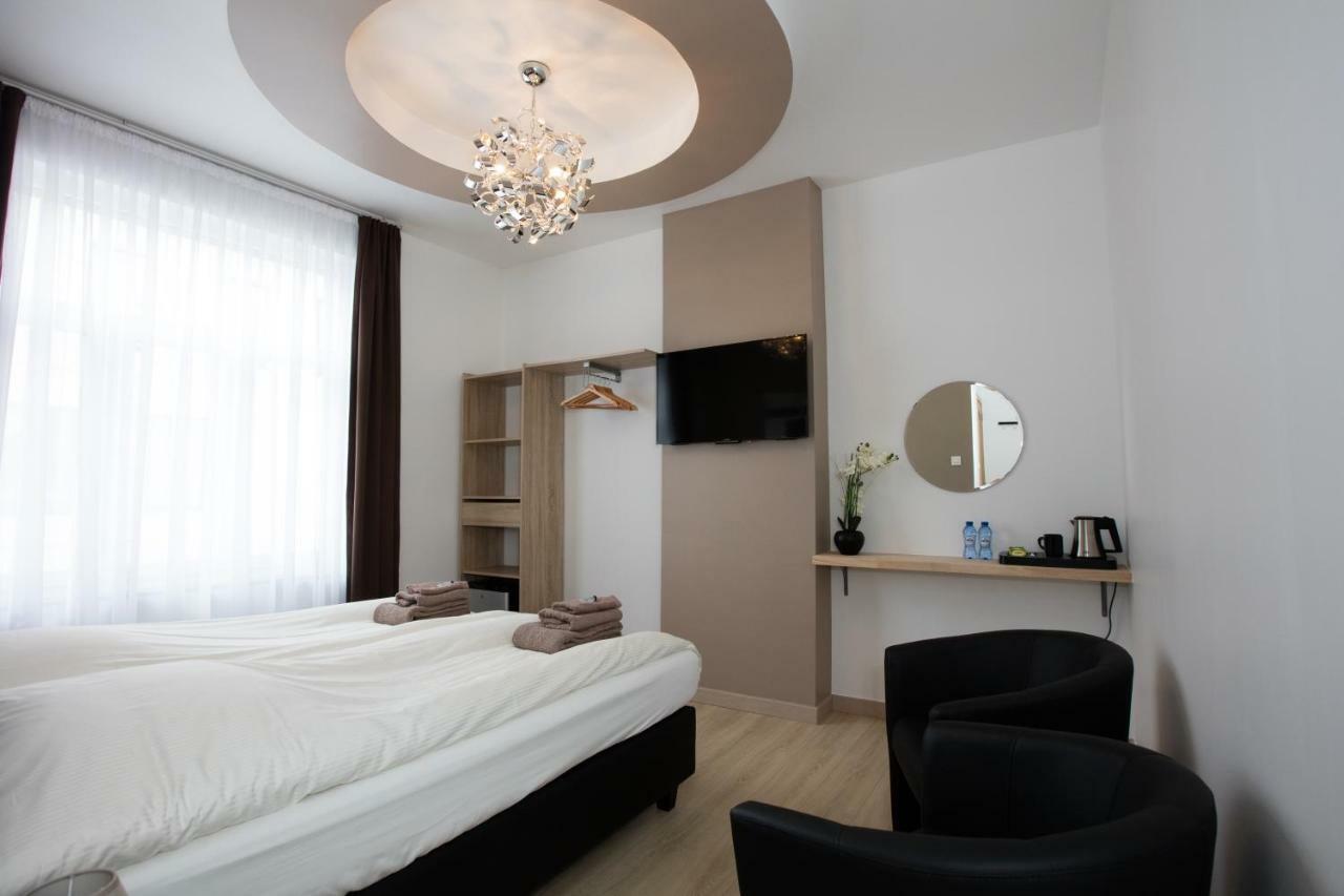 예페르 Elysian B&B 외부 사진